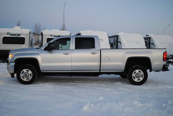 2015 GMC Sierra 2500 SLE, 6.0L, V8, 4x4, Low Miles, Clean!!! - cars... for sale in Anchorage, AK – photo 2