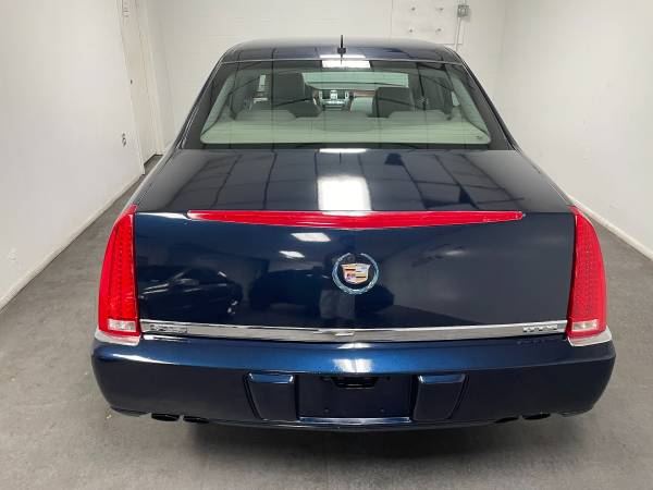 2007 Cadillac DTS - - by dealer - vehicle automotive for sale in largo, FL – photo 2