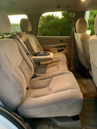 2005 Chevy Tahoe LS With Only 105,000 Miles! 9 Passenger & Clean Title for sale in Lancaster, CA – photo 12