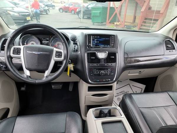 2016 Chrysler Town & Country Touring Minivan 4D - - by for sale in Gloucester City, NJ – photo 12