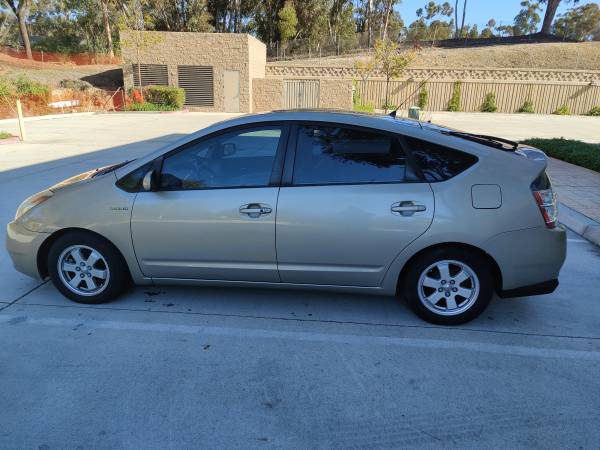 2005 Toyota Prius 45Mpg Super Clean - cars & trucks - by owner -... for sale in San Diego, CA – photo 7