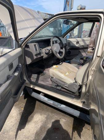 Nissan pathfinder for sale in Goleta, CA – photo 20