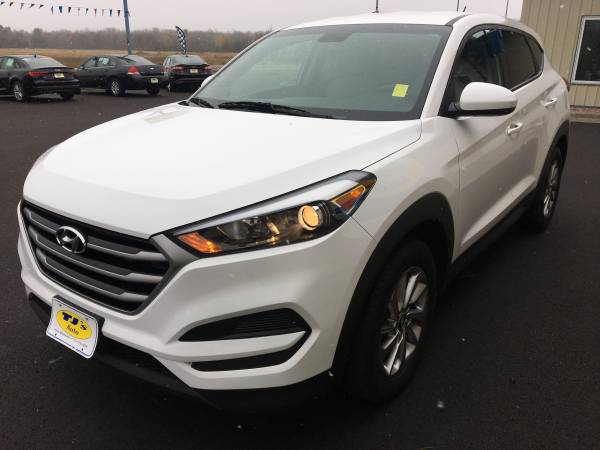 2018 Hyundai Tucson AWD Low Miles - - by dealer for sale in Wisconsin Rapids, WI – photo 4