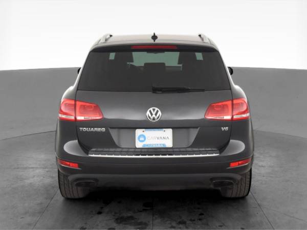 2014 VW Volkswagen Touareg V6 Sport SUV 4D suv Gray - FINANCE ONLINE... for sale in Chicago, IL – photo 9