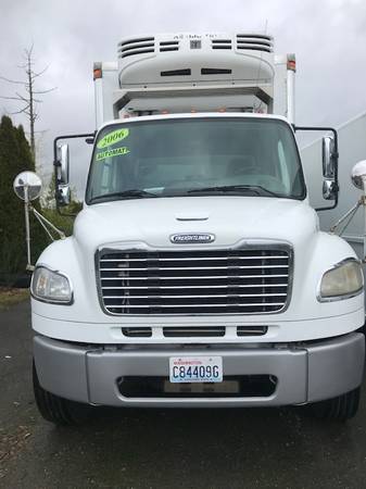 Must Sell! 2006 Freightliner M2 Refrigerated Box Truck for sale in Tacoma, OR – photo 3