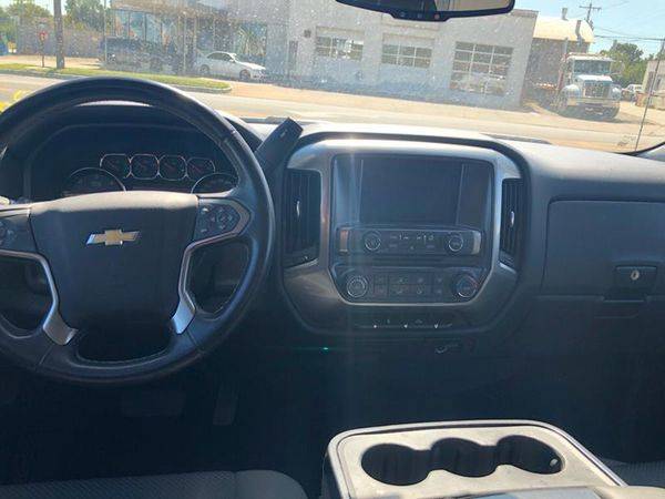 2018 Chevrolet Chevy Silverado 1500 LT 4x4 4dr Double Cab 6.5 ft. SB... for sale in Oklahoma City, OK – photo 8