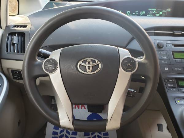 2010 Toyota Prius Hybrid, 230K, Auto, A/C, CD, JBL, 50 MPG, Criuse! for sale in Belmont, ME – photo 16