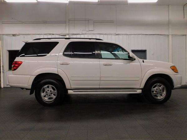 2001 Toyota Sequoia Limited 4X4/3RD SEAT/1-OWNER/Leather Navi for sale in Gladstone, OR – photo 4