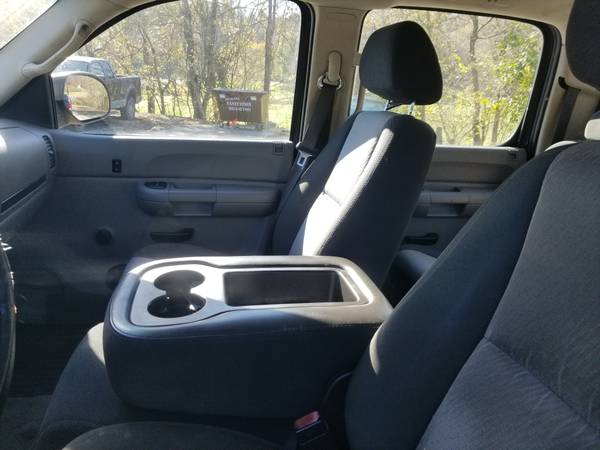2003 Pontiac Montana - cars & trucks - by dealer - vehicle... for sale in Parkersburg , WV – photo 4