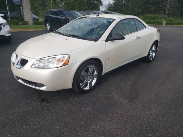White Diamond 2009 Pontiac G6 GT Convertible Only 31, 000 Miles! for sale in Bad Axe, MI – photo 2