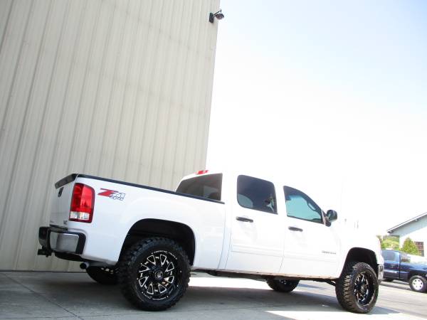 LIFTED 2013 GMC SIERRA 1500 4X4 CREWCAB NEW 33X12.50'S *124,343 MILE$* for sale in KERNERSVILLE, NC – photo 3
