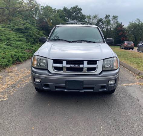 2007 Isuzu Ascender - cars & trucks - by owner - vehicle automotive... for sale in Milford, CT – photo 2