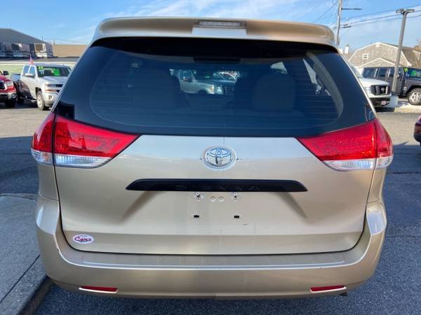2011 Toyota Sienna Base 7 Passenger 4dr Mini Van V6 **GUARANTEED... for sale in Hyannis, MA – photo 8