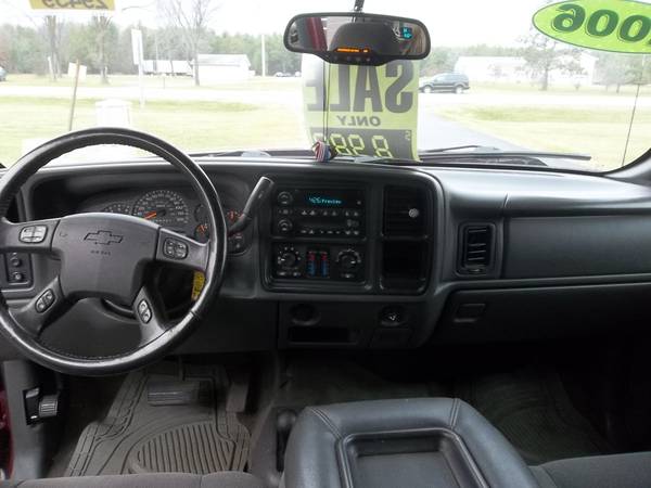 2006 CHEVY SILVERADO 1500 Z71 4X4 - - by dealer for sale in Tomah, WI – photo 9