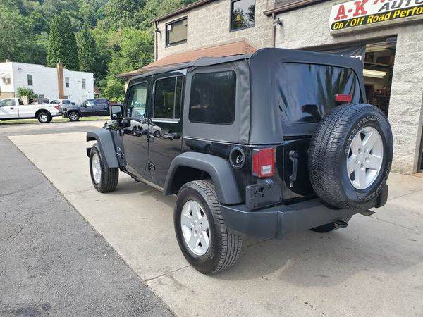 2008 Jeep Wrangler Unlimited X 4x4 4dr SUV EVERYONE IS APPROVED! for sale in Vandergrift, PA – photo 5