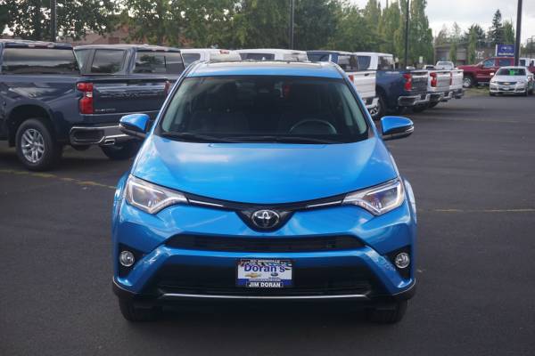 2018 Toyota Rav4 for sale in McMinnville, OR – photo 4