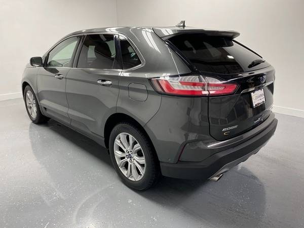 2019 Ford Edge FWD 4D Sport Utility/SUV Titanium for sale in Indianapolis, IN – photo 21