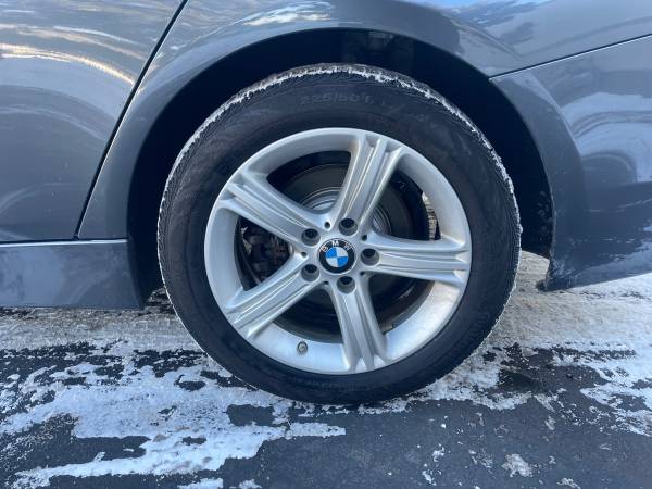 2015 BMW 320i XDrive - - by dealer - vehicle for sale in Burnsville, MN – photo 19