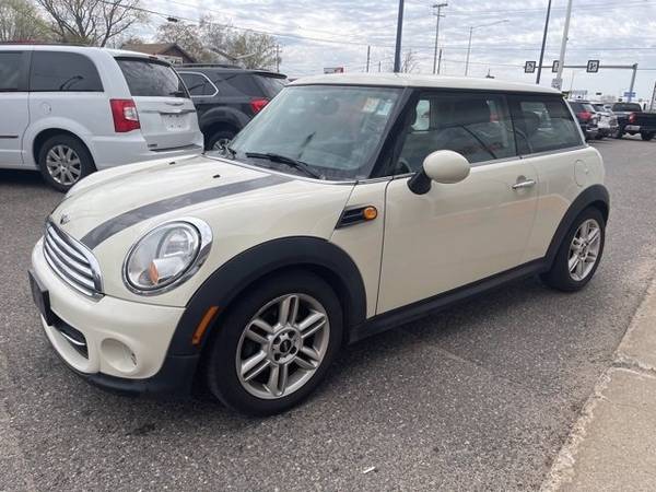 2013 MINI Cooper Base - - by dealer - vehicle for sale in Wausau, WI – photo 3