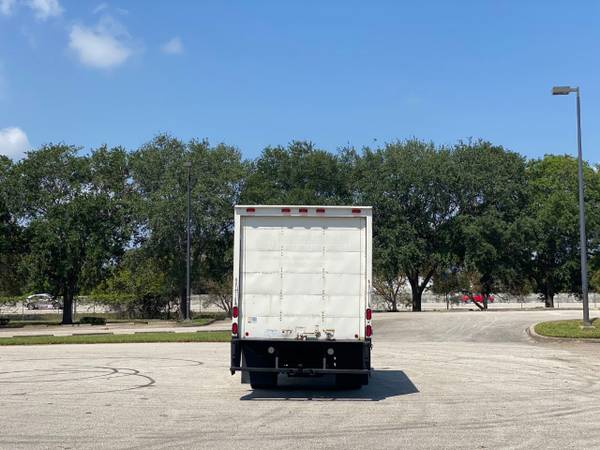 2005 Isuzu NPR 16 Foot Box Truck Base Trim - - by for sale in West Palm Beach, FL – photo 10