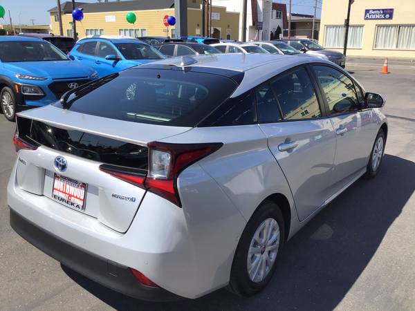 2019 Toyota Prius - - by dealer - vehicle for sale in Eureka, CA – photo 4