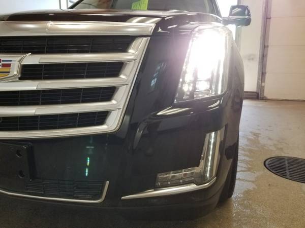 2015 Cadillac Escalade ESV Premium 4WD for sale in Hudsonville, MI – photo 11