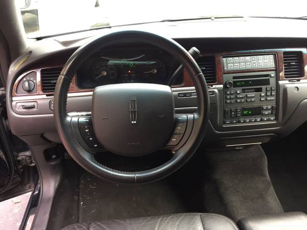 9, 999 2008 Lincoln Town Car LIMOUSINE Only 81k Miles, BAR, 1 for sale in Belmont, VT – photo 12