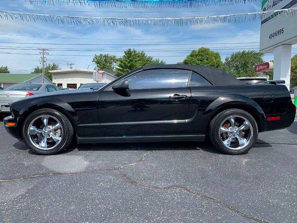 2006 Ford Mustang V6 Deluxe 2dr Convertible for sale in Kokomo, IN – photo 4