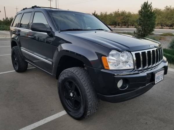 2005 Jeep Grand Cherokee Limited 4x4 - Hemi - Lifted BLACK COLOR for sale in Holt, CA