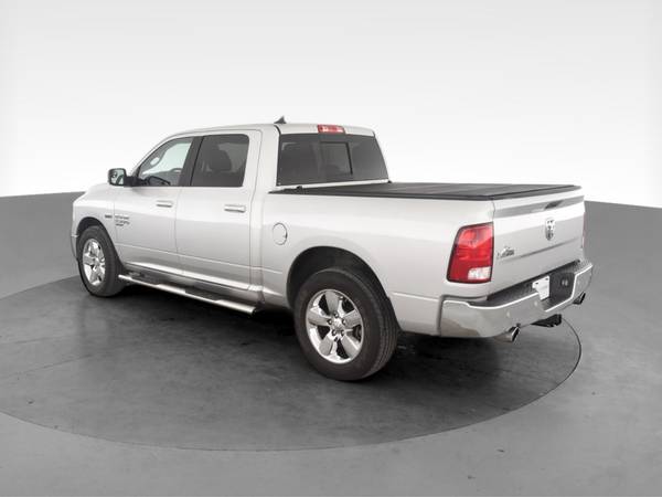 2019 Ram 1500 Classic Crew Cab Big Horn Pickup 4D 5 1/2 ft pickup -... for sale in Chicago, IL – photo 7