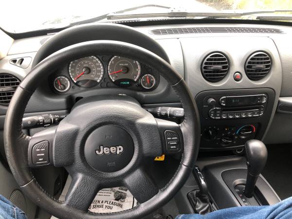 2007 Jeep Liberty 4WD 4dr Sport - cars & trucks - by dealer -... for sale in Camden, NJ – photo 5