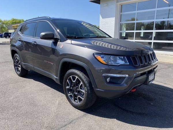 2019 Jeep Compass Trailhawk Sport Utility 4D Family Owned! for sale in Fremont, NE – photo 2
