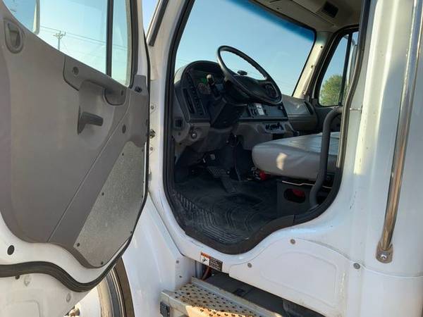 2018 FREIGHTLINER M106 - cars & trucks - by dealer - vehicle... for sale in Sioux Falls, SD – photo 4