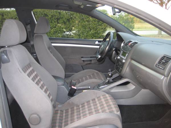 2008 VW GTI 2.0T Drives Great - cars & trucks - by owner - vehicle... for sale in Lewisville, TX – photo 8