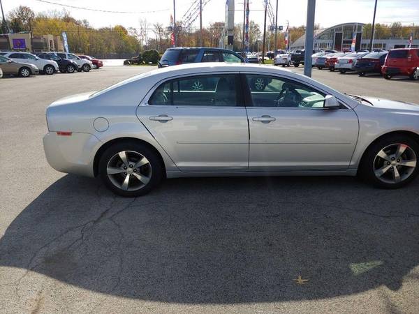 2011 Chevrolet Chevy Malibu LT 4dr Sedan w/1LT Your Job is Your... for sale in Youngstown, OH – photo 9