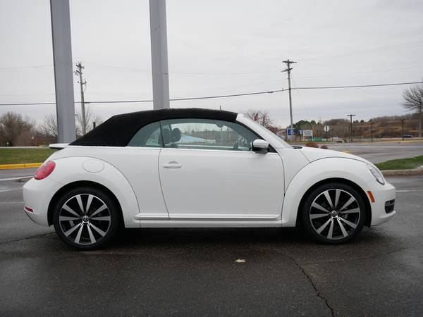 2013 Volkswagen VW Beetle Convertible 2.5L - cars & trucks - by... for sale in Inver Grove Heights, MN – photo 9