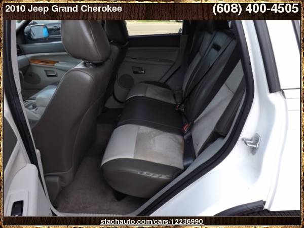 2010 Jeep Grand Cherokee 4WD 4dr Limited with Rear window defroster for sale in Janesville, WI – photo 8