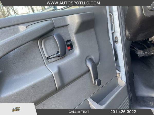 2008 Chevrolet Chevy Express 2500 Cargo Extended Van 3D for sale in Garfield, NY – photo 16