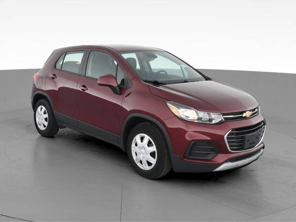 2017 Chevy Chevrolet Trax LS Sport Utility 4D hatchback Red -... for sale in Fort Collins, CO – photo 15