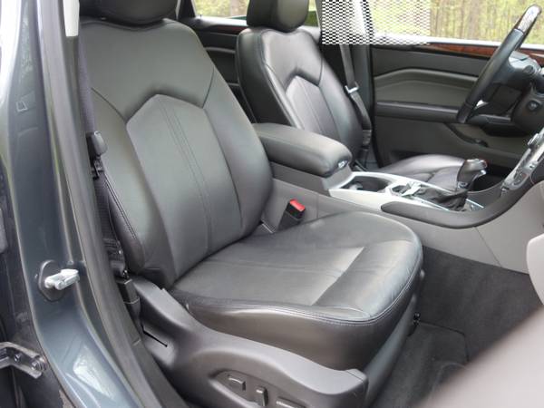 2011 Cadillac SRX AWD 4dr Luxury Collection for sale in Derry, ME – photo 19