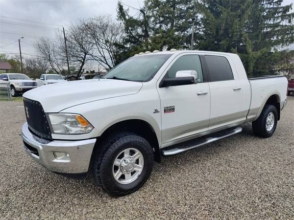 2011 Ram 3500 Laramie - - by dealer - vehicle for sale in Chillicothe, OH – photo 3