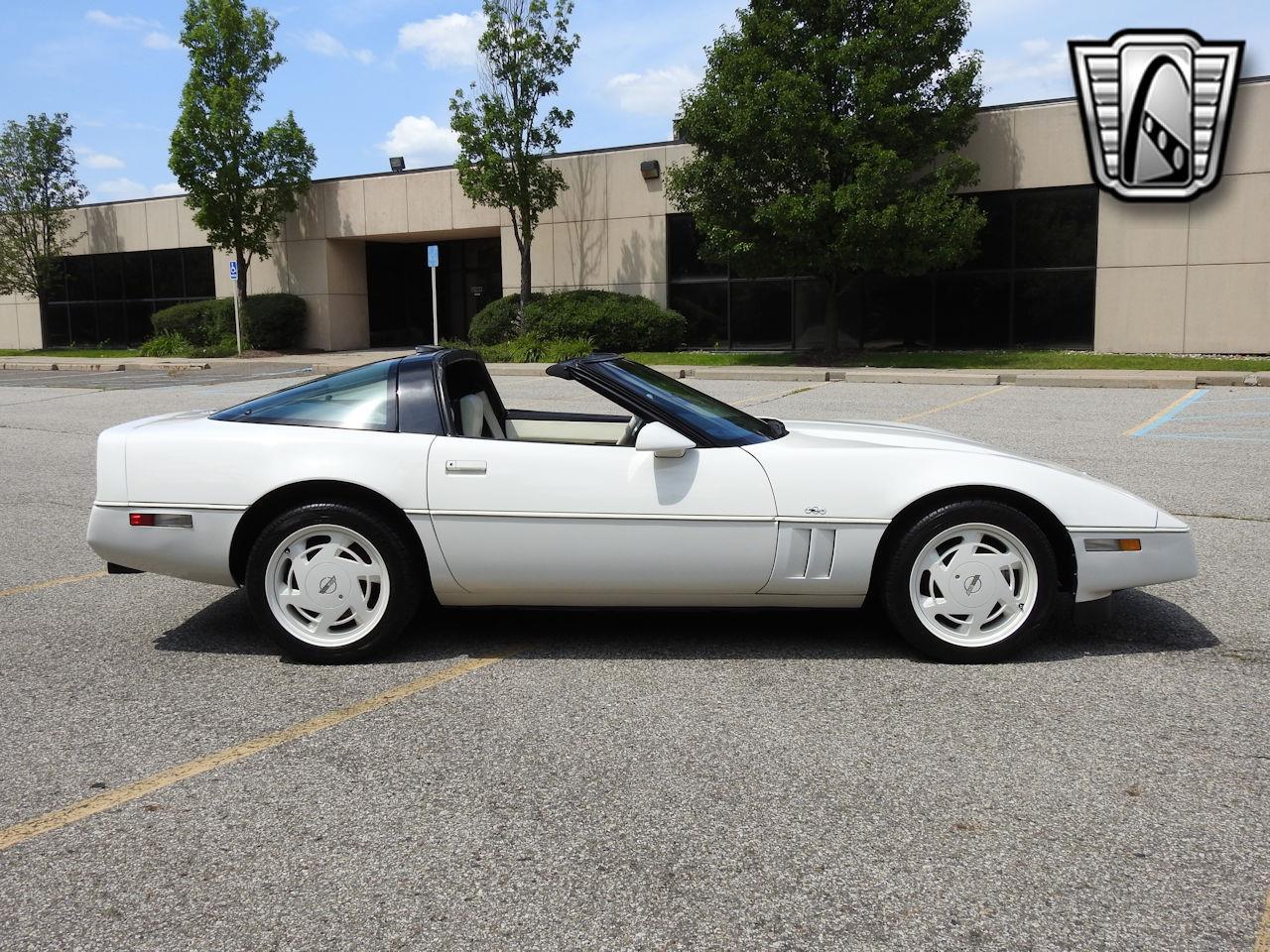 1988 Chevrolet Corvette for sale in O'Fallon, IL – photo 6