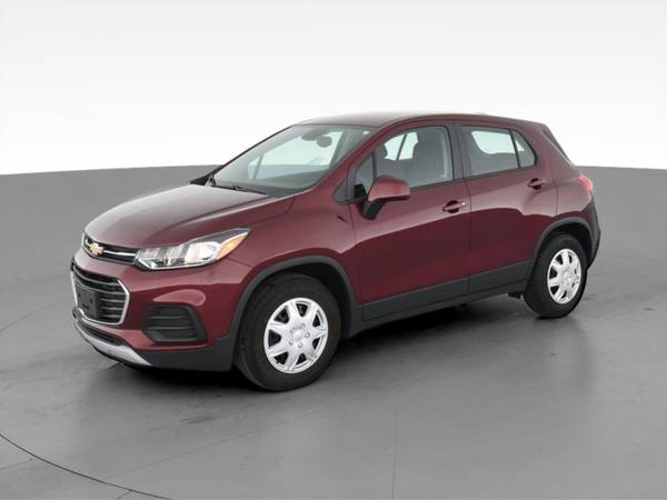 2017 Chevy Chevrolet Trax LS Sport Utility 4D hatchback Red -... for sale in Fort Collins, CO – photo 3