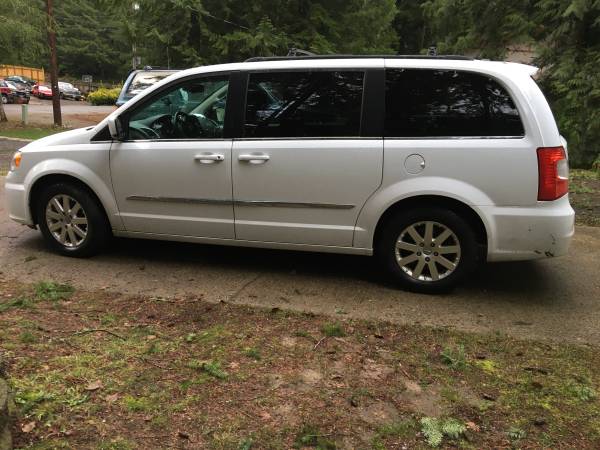 Chrysler Town & Country Ready for Summer! for sale in Port Orchard, WA – photo 12