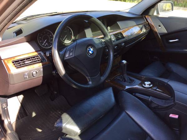 BMW 530i !! DVD SYSTEM!! NAVIGATION!! HEATED LEATHER! MOONROOF!! OBO!! for sale in Perry, MI – photo 7
