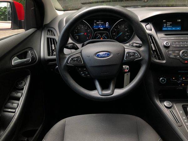2016 Ford Focus SE Hatch for sale in Portland, OR – photo 16