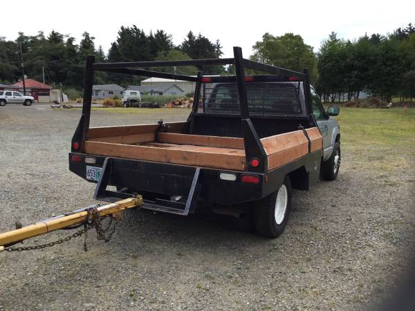 GMC dualy flatbed 4x4 - cars & trucks - by owner - vehicle... for sale in Warrenton, OR – photo 4
