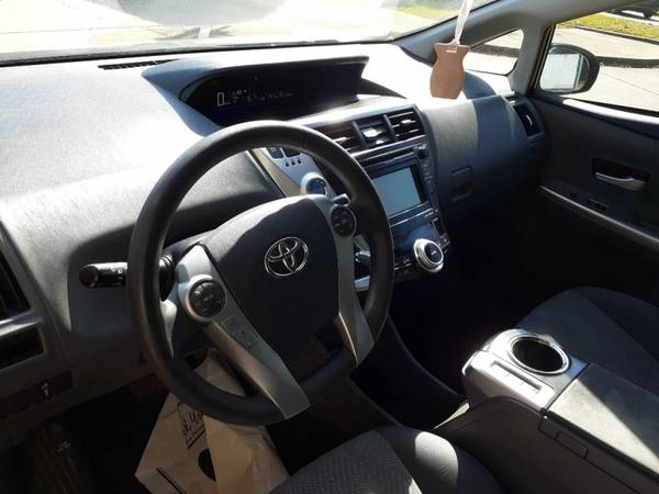 2012 TOYOTA PRIUS V - cars & trucks - by dealer - vehicle automotive... for sale in Memphis, AR – photo 19
