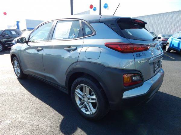 2019 HYUNDAI KONA SE hatchback MINERAL GRAY - cars & trucks - by... for sale in Hot Springs, AR – photo 5