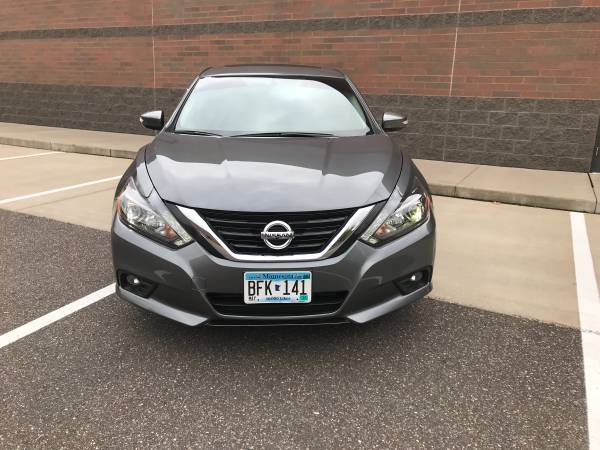 2017 Nissan Altima 2.5 SL 34xxx Miles Navigation Remote Start for sale in Circle Pines, MN – photo 7